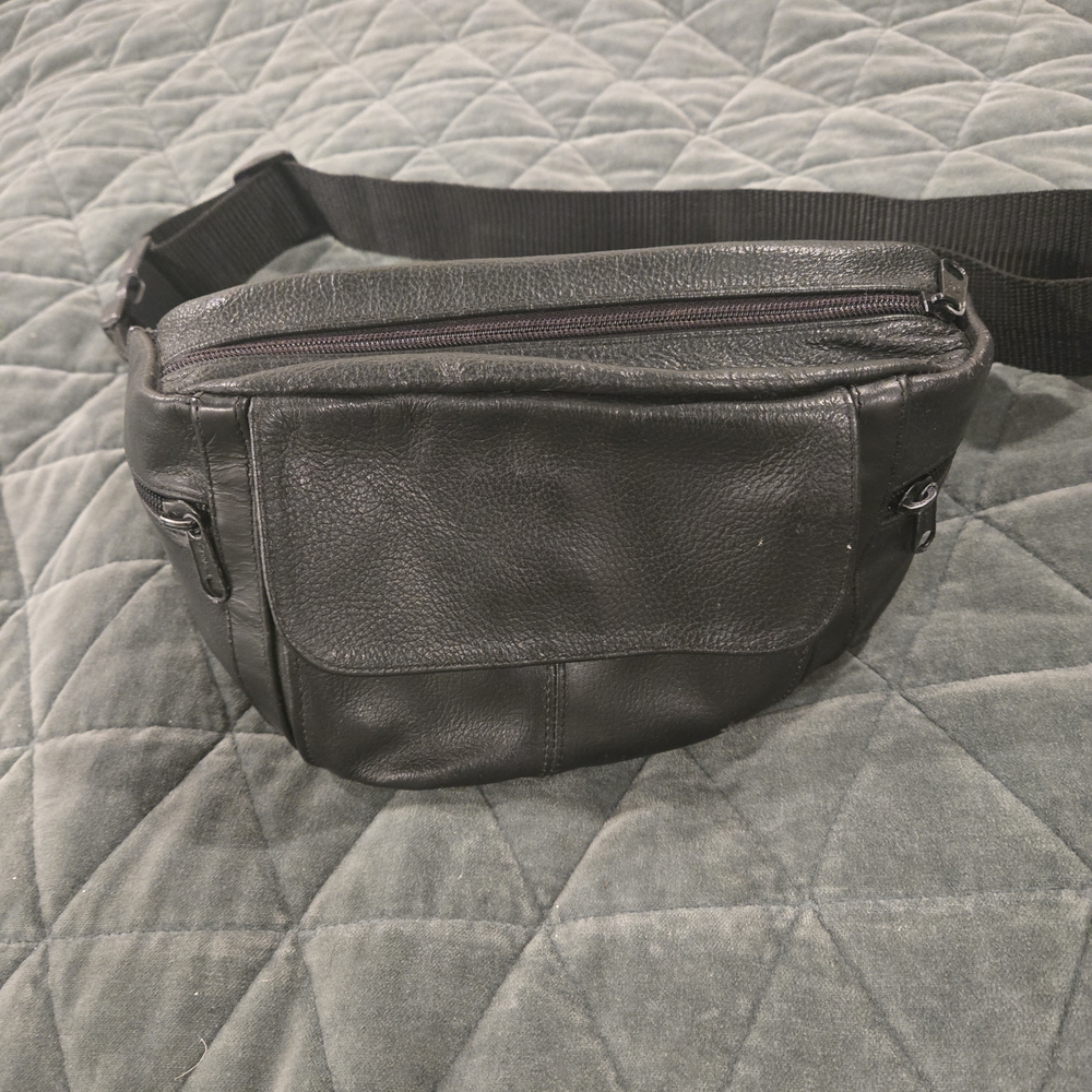 Black Leather Men's Bag